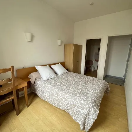 Hotel L'entracte Saint-Paul-du-Bois